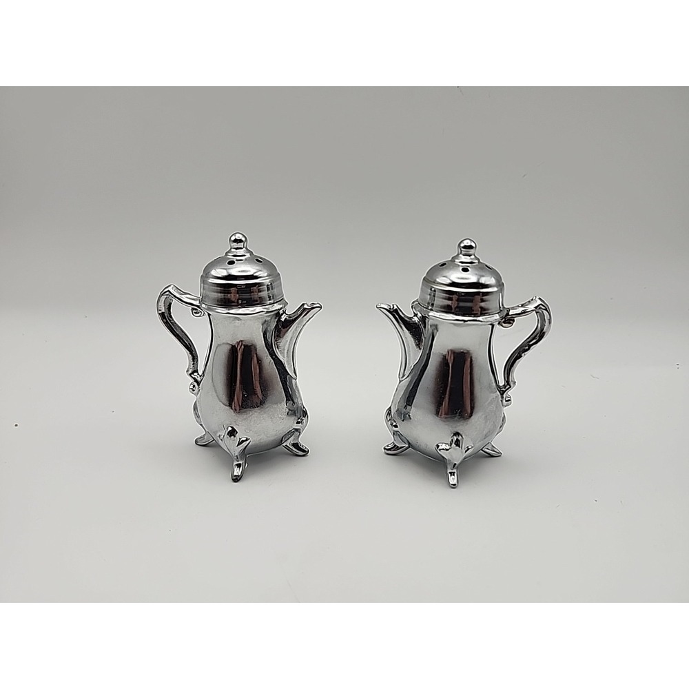 Vintage Nutrend by‎ Cory - Silver Plate Tea Pot Salt and Pepper Shakers Made USA